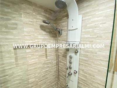 Apartamento en arriendo en Laureles, Medellín · foto 11 de 14
