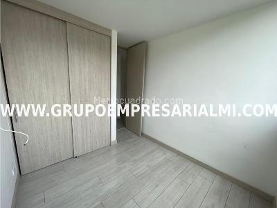 Apartamento en venta en Calasanz, Medellín · foto 8 de 20