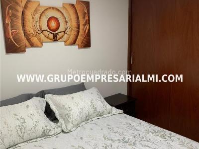 Apartamento de 2 alcobas en venta en Laureles, Medellín, 50 m² · foto 15 de 20