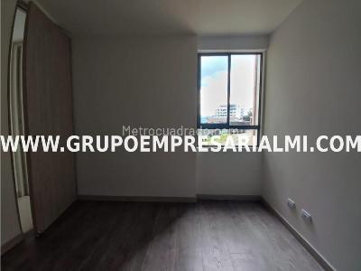 Apartamento de 3 alcobas en venta en La Doctora, Sabaneta, 68 m² · foto 12 de 16
