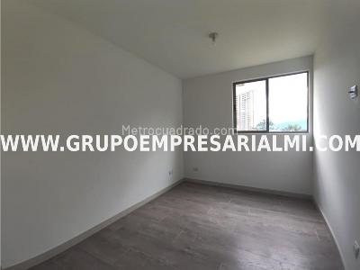 Apartamento de 3 alcobas en venta en La Doctora, Sabaneta, 68 m² · foto 8 de 16