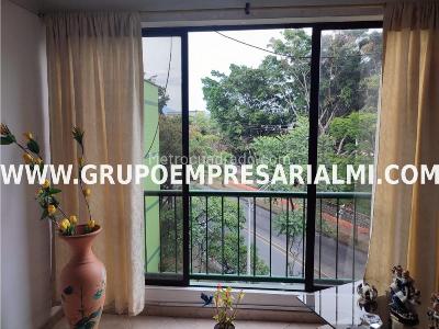 Apartamento de 3 alcobas en venta en Robledo, Medellín, 65 m² · foto 3 de 8