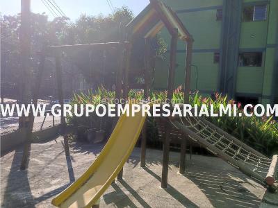 Apartamento de 3 alcobas en venta en Robledo, Medellín, 65 m² · foto 4 de 8