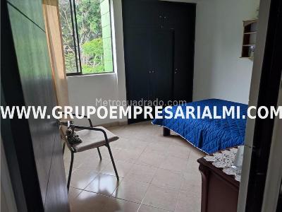 Apartamento de 3 alcobas en venta en Robledo, Medellín, 65 m² · foto 5 de 8