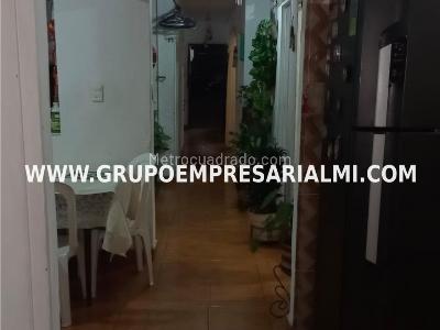 Casa de 5 alcobas en venta en Robledo, Medellín, 100 m² · foto 4 de 10