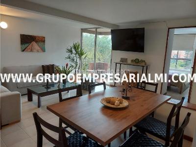 Apartamento de 3 alcobas en arriendo en El Poblado, Medellín, 82 m² · foto 4 de 12