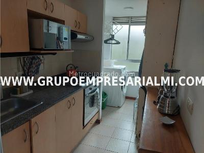 Apartamento de 3 alcobas en arriendo en El Poblado, Medellín, 82 m² · foto 6 de 12