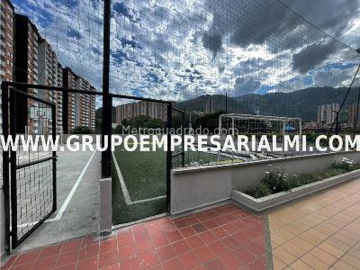 Apartamento de 3 alcobas en venta en Santa Ana, Bello, 54 m² · foto 12 de 15