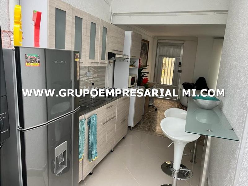 Estudio Amoblado para Alquiler en El Estadio (Medellín)