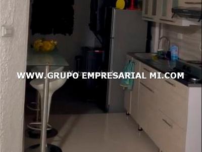 Apartamento de 1 alcoba en arriendo en Estadio, Medellín, 60 m² · foto 2 de 5