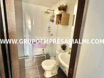 Apartamento de 3 alcobas en venta en Cabañitas, Bello, 106 m² · foto 16 de 17