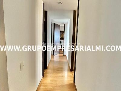 Apartamento de 3 alcobas en venta en Cabañitas, Bello, 106 m² · foto 6 de 17