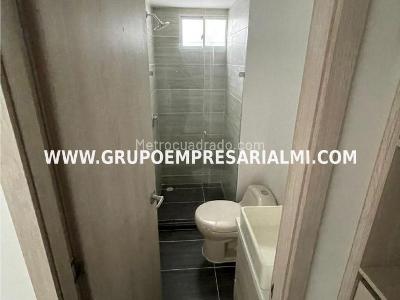 Apartamento de 3 alcobas en arriendo en El Nogal-Los Almendros, Medellín, 90 m² · foto 12 de 14