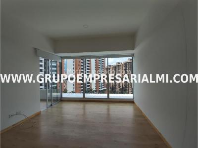 Apartamento de 2 alcobas en venta en Las Lomitas, Sabaneta, 80 m² · foto 2 de 20