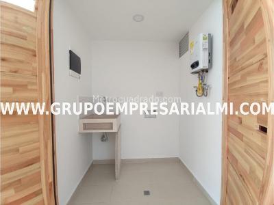 Apartamento de 2 alcobas en venta en Las Lomitas, Sabaneta, 80 m² · foto 11 de 20