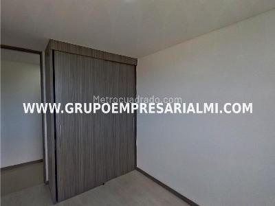 Apartamento en venta en Pilsen, Itagüí · foto 6 de 20