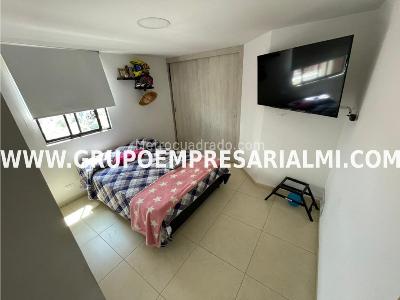 Apartamento en venta en Los Danubios, Medellín · foto 8 de 14