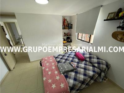 Apartamento en venta en Los Danubios, Medellín · foto 9 de 14