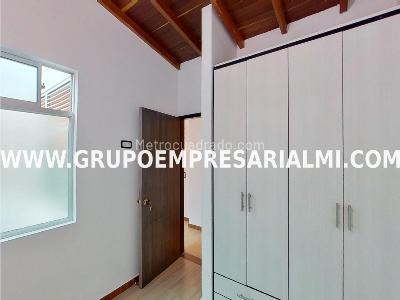 Apartamento de 3 alcobas en venta en Restrepo Naranjo, Sabaneta, 76 m² · foto 9 de 20