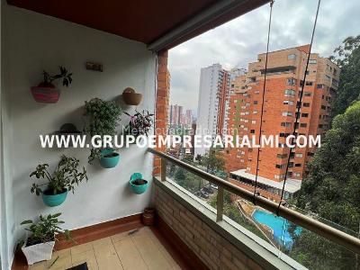 Apartamento de 4 alcobas en venta en Aves Maria, Sabaneta, 118 m² · foto 8 de 12