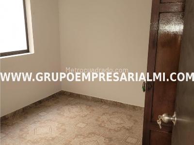 Casa de 4 alcobas en venta en Barrio Nuevo, Bello, 92 m² · foto 3 de 8