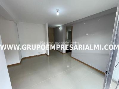 Apartamento de 3 alcobas en venta en Altos De Palmas, Envigado, 63 m² · foto 2 de 20