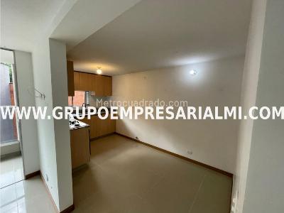 Apartamento de 3 alcobas en venta en Altos De Palmas, Envigado, 63 m² · foto 4 de 20