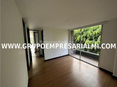 Apartamento de 3 alcobas en venta en Bosques De Zuñiga, Envigado, 118 m² · foto 8 de 24