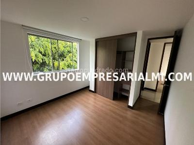 Apartamento de 3 alcobas en venta en Bosques De Zuñiga, Envigado, 118 m² · foto 20 de 24