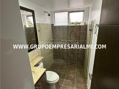 Apartamento de 3 alcobas en venta en Bosques De Zuñiga, Envigado, 118 m² · foto 23 de 24