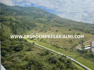 Apartamento de 3 alcobas en venta en La Navarra, Bello, 80 m² · foto 14 de 18