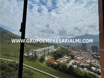 Apartamento de 3 alcobas en venta en La Navarra, Bello, 80 m² · foto 15 de 18