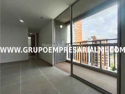 Apartamento de 3 alcobas en venta en Fontibon, Rionegro, 60 m² · foto 2 de 17