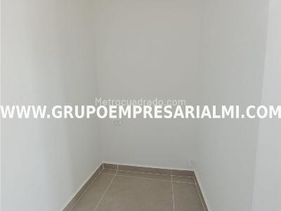 Apartamento de 3 alcobas en venta en Fontibon, Rionegro, 60 m² · foto 10 de 17