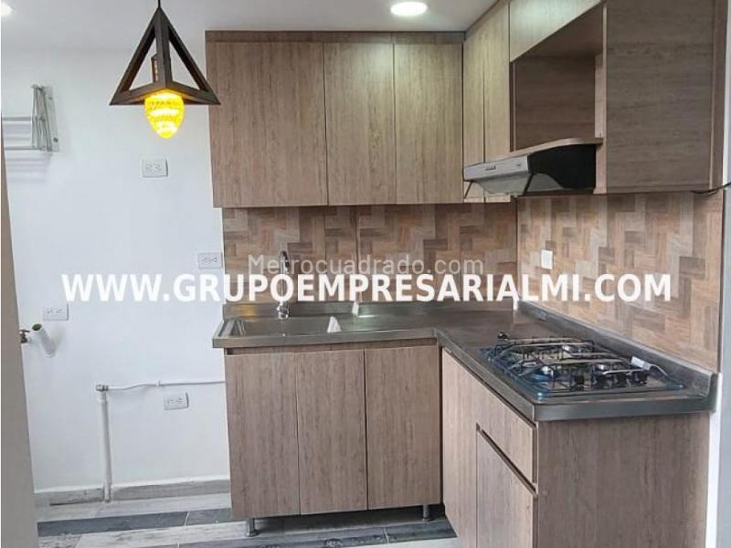 Apartamento tipo estudio en arriendo de 1 Alcoba en Pajarito, Robledo (1er piso) - 3