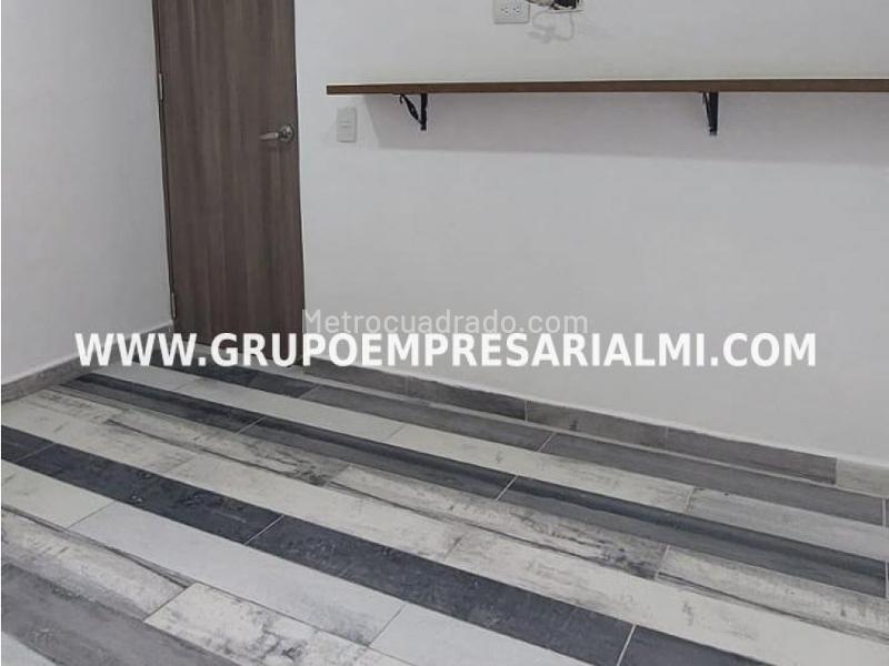 Apartamento tipo estudio en arriendo de 1 Alcoba en Pajarito, Robledo (1er piso) - 8