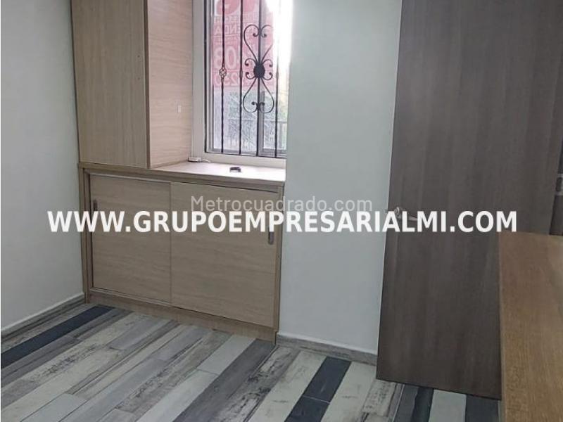 Apartamento tipo estudio en arriendo de 1 Alcoba en Pajarito, Robledo (1er piso) - 9