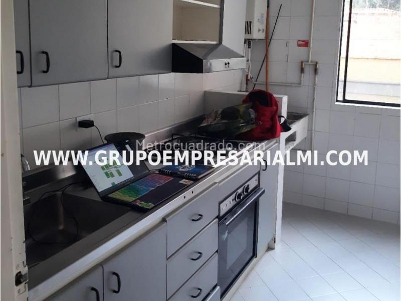 Apartamento en Arriendo, El Portal, Envigado - 4