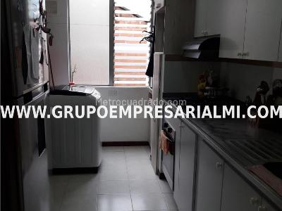 Apartamento de 3 alcobas en venta en Santa Ana, Sabaneta, 77 m² · foto 2 de 20