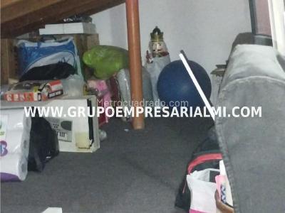 Apartamento de 3 alcobas en venta en Santa Ana, Sabaneta, 77 m² · foto 17 de 20