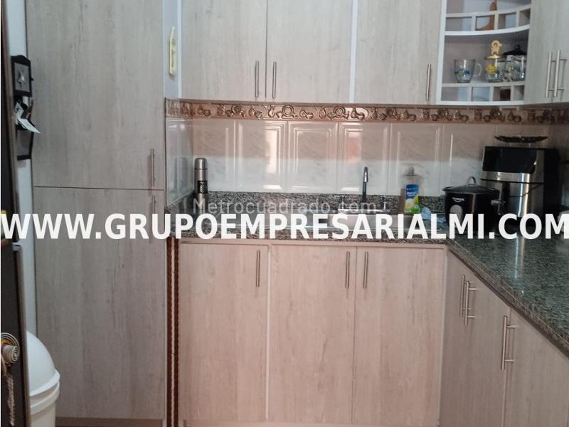 Duplex en Arriendo de 3 Alcobas en Aranjuez (San Cayetano) - 3