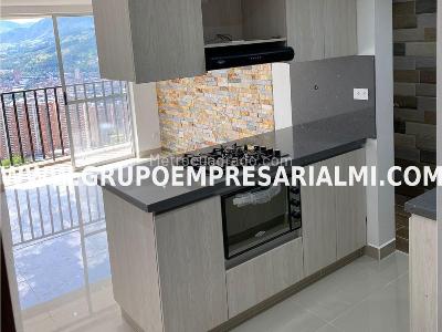 Apartamento de 3 alcobas en venta en Maria Auxiliadora, Sabaneta, 56 m² · foto 6 de 19