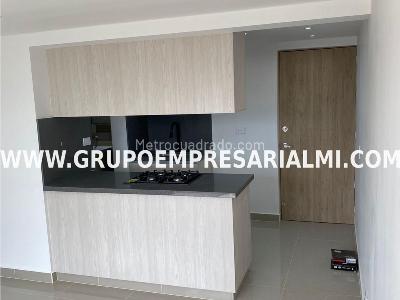 Apartamento de 3 alcobas en venta en Maria Auxiliadora, Sabaneta, 56 m² · foto 6 de 19