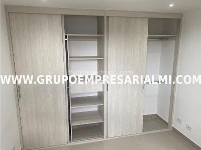 Apartamento de 3 alcobas en venta en Maria Auxiliadora, Sabaneta, 56 m² · foto 8 de 19