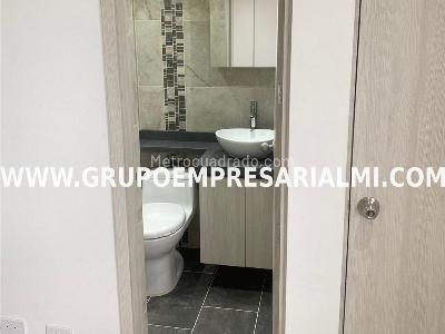Apartamento de 3 alcobas en venta en Maria Auxiliadora, Sabaneta, 56 m² · foto 17 de 19