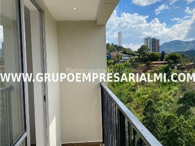 Apartamento de 3 alcobas en venta en Maria Auxiliadora, Sabaneta, 56 m² · foto 18 de 19