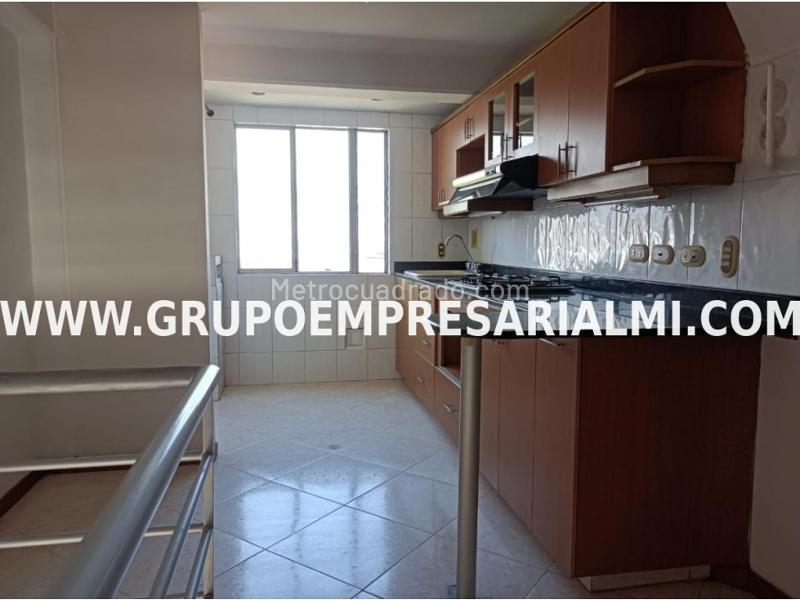 Duplex 3BR Apartment for Rent in El Poblado (Santa María de los Ángeles) - 5