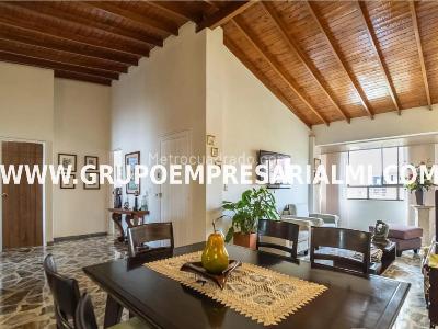 Apartamento en venta en Laureles, Medellín · foto 2 de 10
