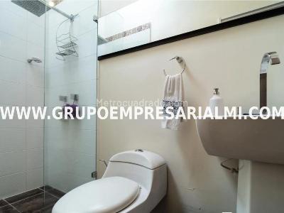 Apartamento en venta en Laureles, Medellín · foto 9 de 10