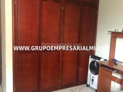 Apartamento en venta en Simon Bolivar, Medellín · foto 4 de 14